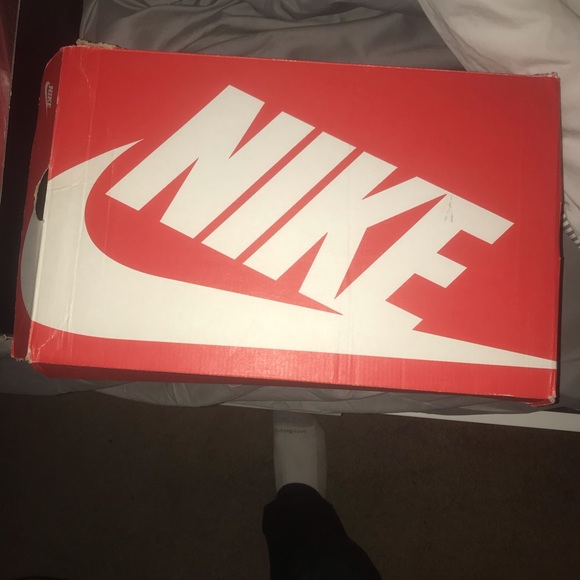 Nike huraches - Picture 2 of 2